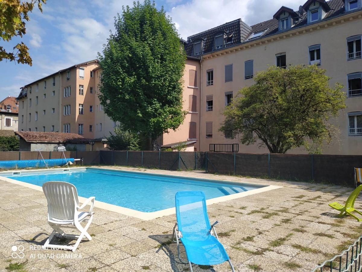 Joli Studio Au Centre D'Uriage Vaulnaveys-le-Haut Экстерьер фото